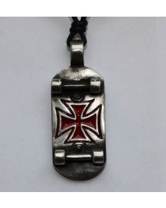 Skateboard Anhänger Iron Cross red